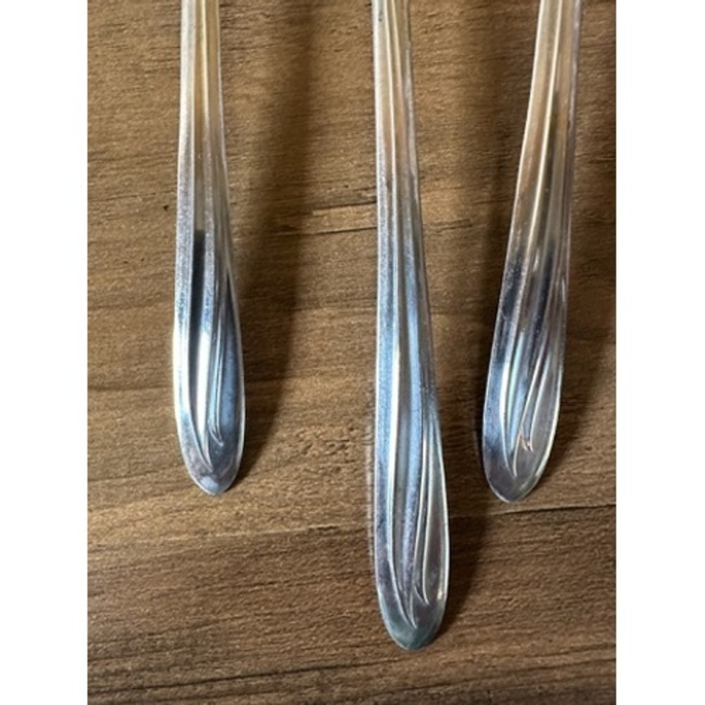 Superior Stainless USA Spoons Flatware Set of 5 Ice Tea Spoons - Picture 2 of 5